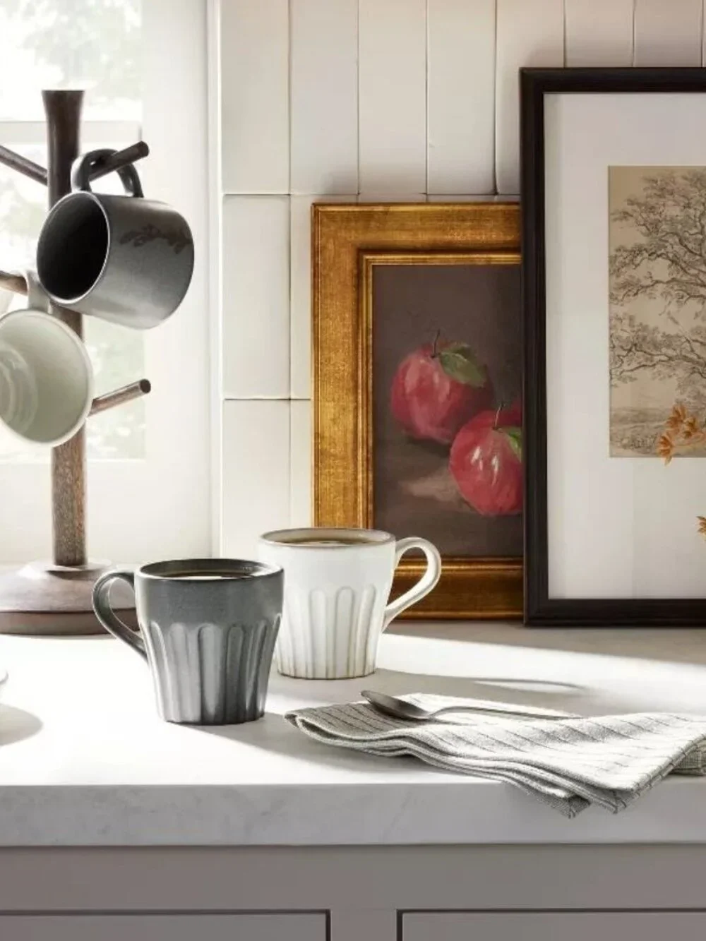 Wooden Mug Tree Pickled Black - Hearth & Hand‎ Magnolia: 6-Hook Coffee Cup Stand